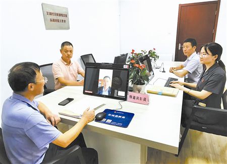 源头减量，实现“两升一降”