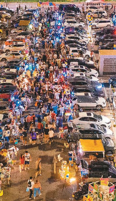 “后备厢集市”兴起