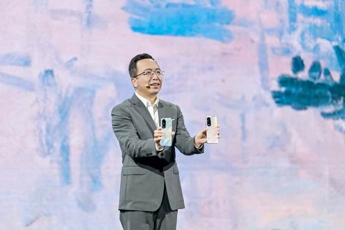 配备1.6亿像素超清主摄，荣耀80系列正式发布