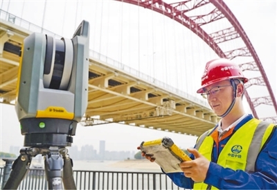 我给大桥当“医生”（建设更高水平的平安中国）