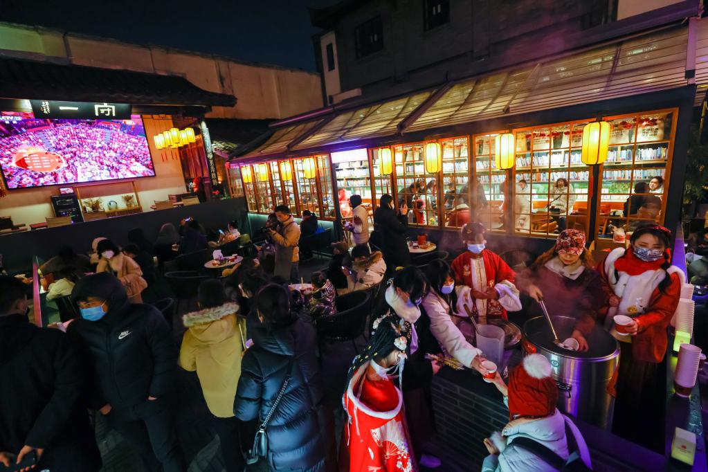 兔年春晚：中国年轻人喜爱的“文化年夜饭”