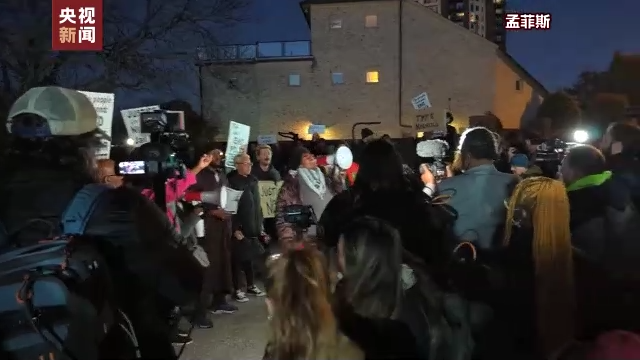 美国警方暴力执法事件发酵 多地爆发抗议活动