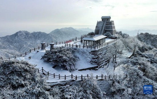 蒙山雪霁美如画