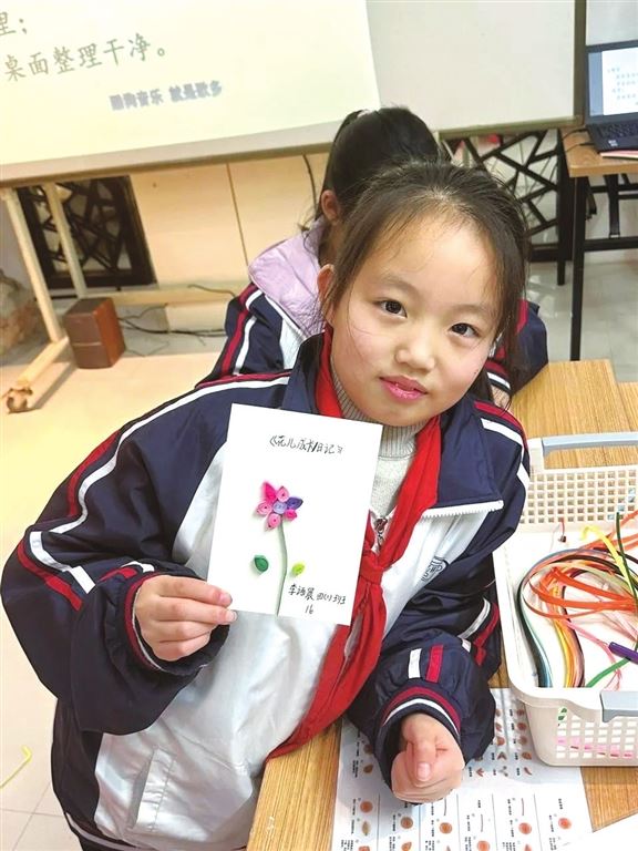 越溪学子踏春 感受劳动之趣