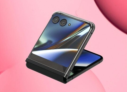 新款moto Razr曝光：超大外屏很吸睛，有望6月登场