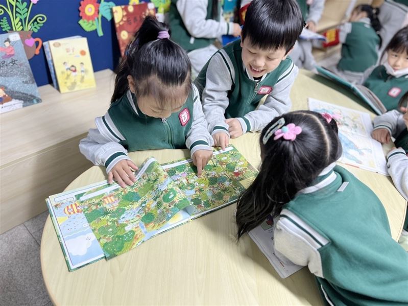 书香校园 “悦”读润心