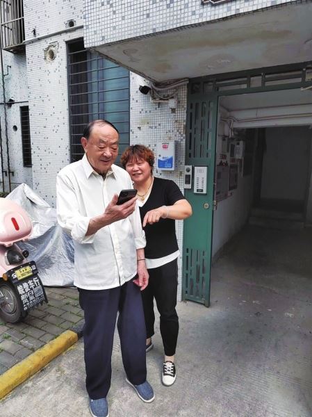 爱心汇聚，计划帮扶42名贫困学子 枫桥百名退休教师捐款助学